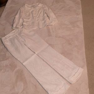 Banana Republic white linen pantsuit